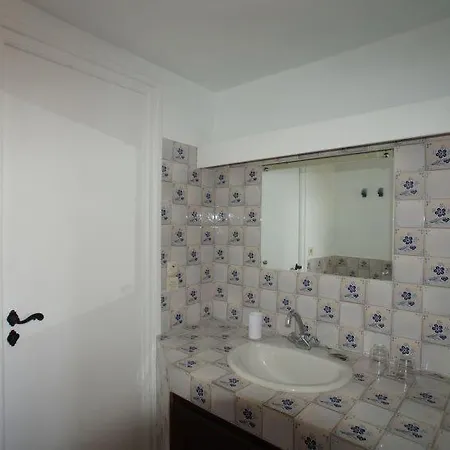 Hébergement de vacances Sainte-maxime Sleeps 8 Pool Wifi